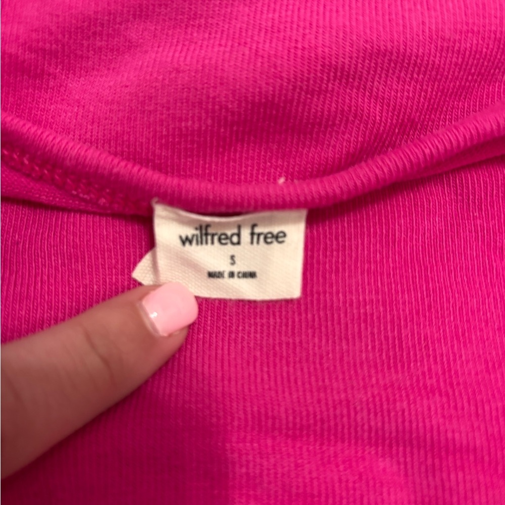 Aritzia Bright Pink Cropped Boxy Tee - Picture 2 of 5